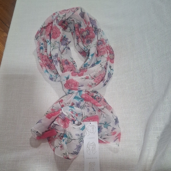 New.C Women's Floral Multicolor Scarf - Picture 2 of 7